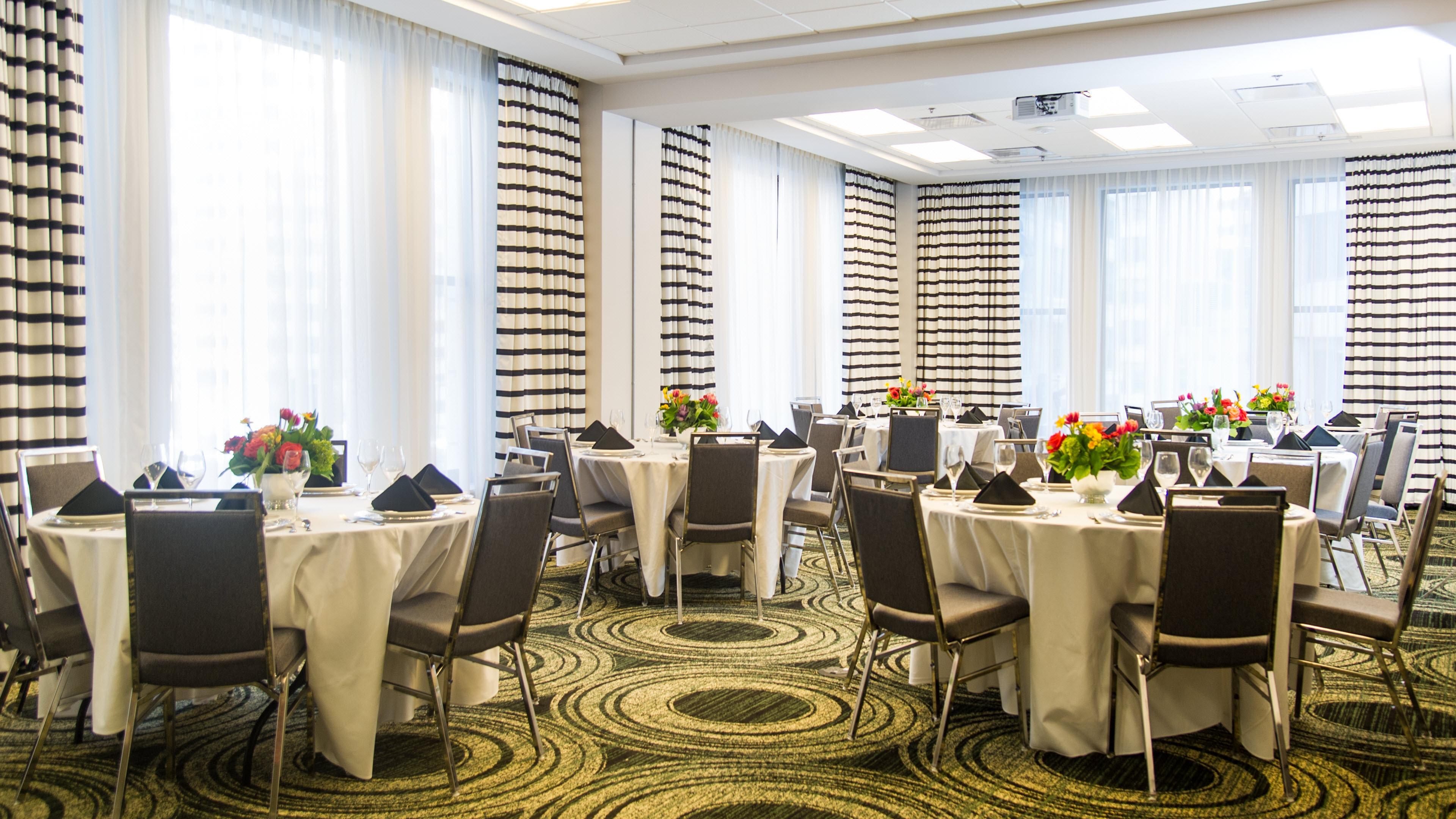 Hotel Indigo - Kansas City Downtown By Ihg Exterior photo